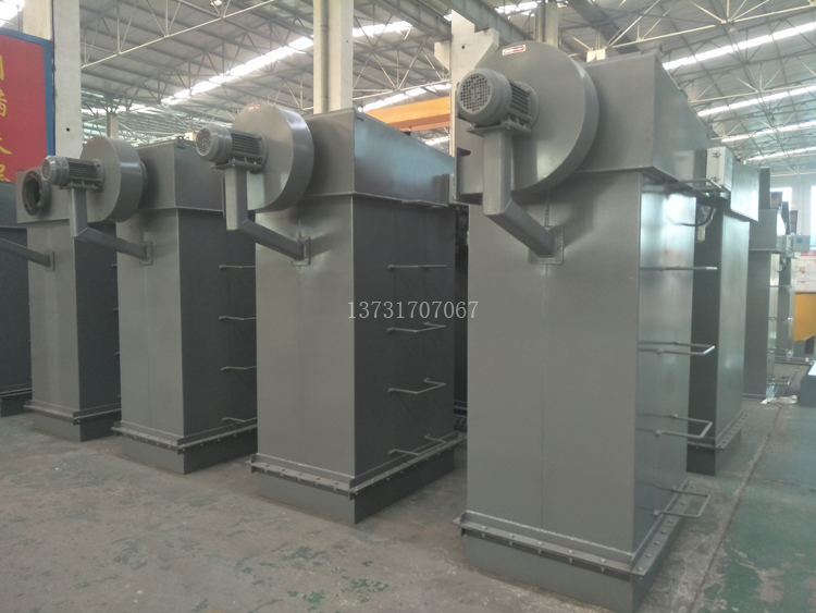 2018年最新研發(fā)15m2、25m2倉頂布袋除塵器投放市場(chǎng)